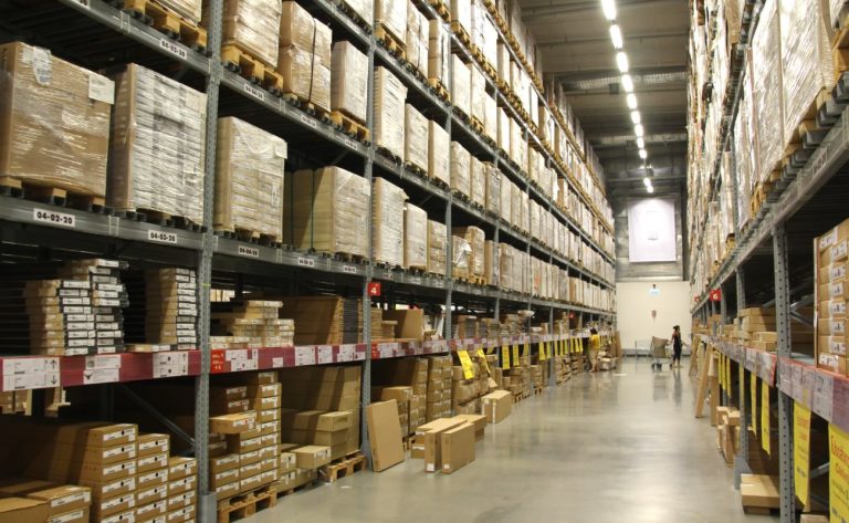 Commerce de gros distributeur revendeur